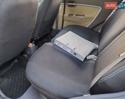 Серый Чери Кимо, объемом двигателя 1.3 л и пробегом 70 тыс. км за 2400 $, фото 11 на Automoto.ua