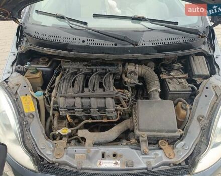 Серый Чери Кимо, объемом двигателя 1.3 л и пробегом 112 тыс. км за 2200 $, фото 3 на Automoto.ua