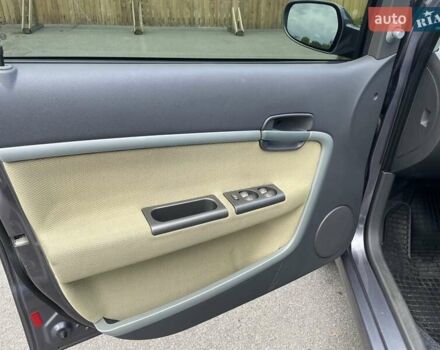 Серый Чери Кимо, объемом двигателя 1.3 л и пробегом 72 тыс. км за 3400 $, фото 6 на Automoto.ua