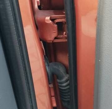 Помаранчевий Чері Кімо, об'ємом двигуна 1.98 л та пробігом 75 тис. км за 2300 $, фото 18 на Automoto.ua