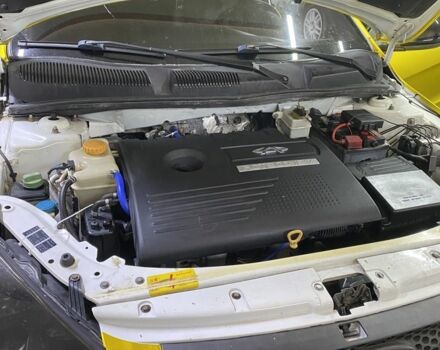 Белый Чери М11, объемом двигателя 1.6 л и пробегом 245 тыс. км за 3050 $, фото 14 на Automoto.ua