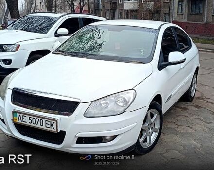 Белый Чери М11, объемом двигателя 1.6 л и пробегом 149 тыс. км за 3500 $, фото 2 на Automoto.ua