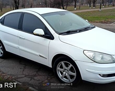 Белый Чери М11, объемом двигателя 1.6 л и пробегом 149 тыс. км за 3500 $, фото 4 на Automoto.ua