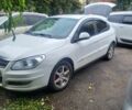Белый Чери М11, объемом двигателя 1.6 л и пробегом 105 тыс. км за 2000 $, фото 1 на Automoto.ua