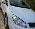 Белый Чери М11, объемом двигателя 1.6 л и пробегом 70 тыс. км за 3500 $, фото 1 на Automoto.ua