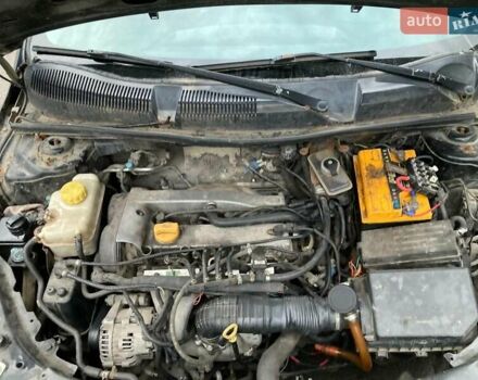 Чорний Чері М11, об'ємом двигуна 1.6 л та пробігом 150 тис. км за 1499 $, фото 10 на Automoto.ua