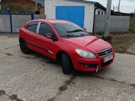 Красный Чери М11, объемом двигателя 1.6 л и пробегом 131 тыс. км за 2999 $, фото 1 на Automoto.ua