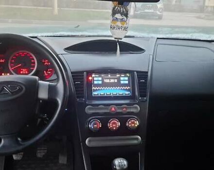 Сірий Чері М11, об'ємом двигуна 1.6 л та пробігом 187 тис. км за 3300 $, фото 6 на Automoto.ua