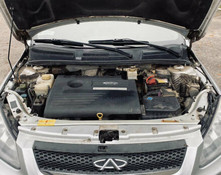 Серый Чери М11, объемом двигателя 1.6 л и пробегом 132 тыс. км за 3900 $, фото 4 на Automoto.ua