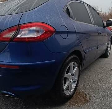 Синий Чери М11, объемом двигателя 1.6 л и пробегом 220 тыс. км за 2850 $, фото 7 на Automoto.ua