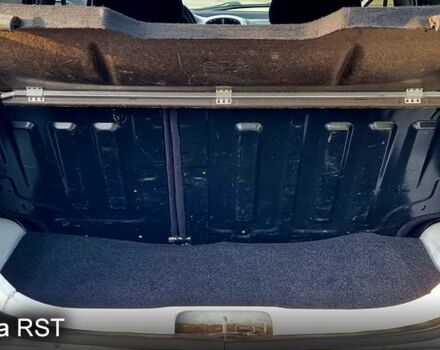 Белый Чери Кью Кью, объемом двигателя 1.1 л и пробегом 88 тыс. км за 1999 $, фото 13 на Automoto.ua