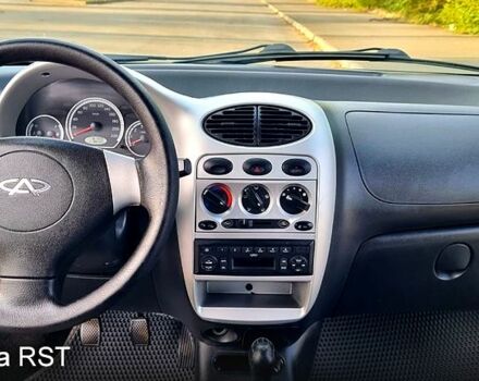 Белый Чери Кью Кью, объемом двигателя 1.1 л и пробегом 88 тыс. км за 1999 $, фото 6 на Automoto.ua