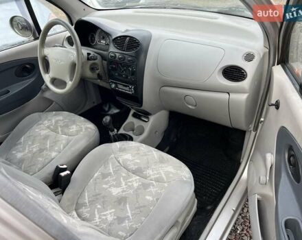 Бежевый Чери Кью Кью, объемом двигателя 1.08 л и пробегом 106 тыс. км за 1550 $, фото 8 на Automoto.ua