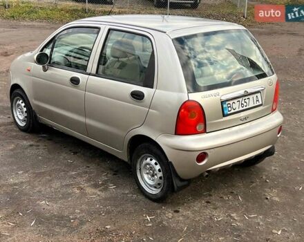 Бежевый Чери Кью Кью, объемом двигателя 1.08 л и пробегом 106 тыс. км за 1550 $, фото 5 на Automoto.ua