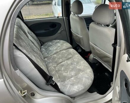 Бежевый Чери Кью Кью, объемом двигателя 1.08 л и пробегом 106 тыс. км за 1550 $, фото 10 на Automoto.ua