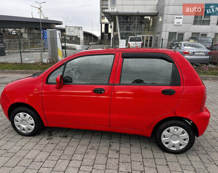 Красный Чери Кью Кью, объемом двигателя 1.08 л и пробегом 147 тыс. км за 2000 $, фото 10 на Automoto.ua