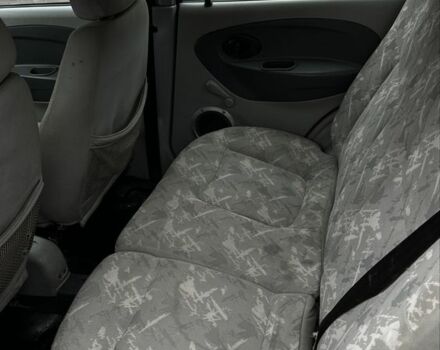 Красный Чери Кью Кью, объемом двигателя 1.1 л и пробегом 162 тыс. км за 2300 $, фото 5 на Automoto.ua