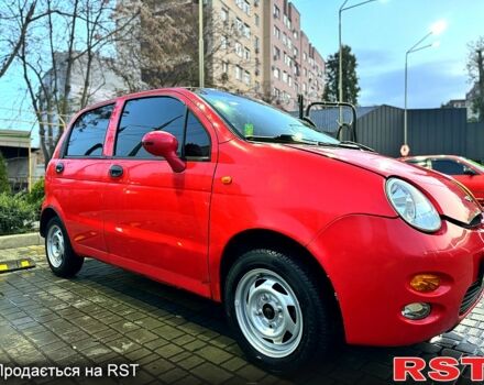 Красный Чери Кью Кью, объемом двигателя 1.1 л и пробегом 167 тыс. км за 1800 $, фото 1 на Automoto.ua