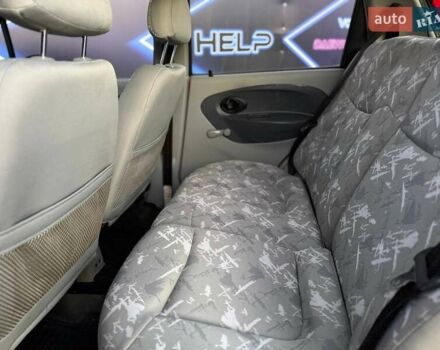 Чері Кью Кью 2008 у Запоріжжя на Automoto.ua Червоний Чері Кью Кью, об'ємом двигуна 1.1 л та пробігом 54 тис. км за 2999 $, фото 9 на Automoto.ua