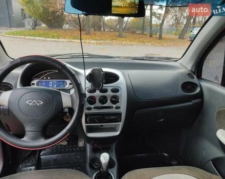 Червоний Чері Кью Кью, об'ємом двигуна 1.08 л та пробігом 117 тис. км за 2200 $, фото 9 на Automoto.ua