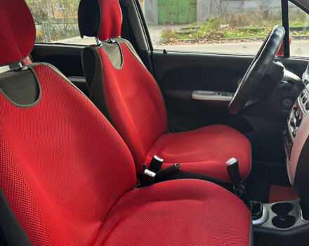 Красный Чери Кью Кью, объемом двигателя 1.3 л и пробегом 179 тыс. км за 3200 $, фото 6 на Automoto.ua