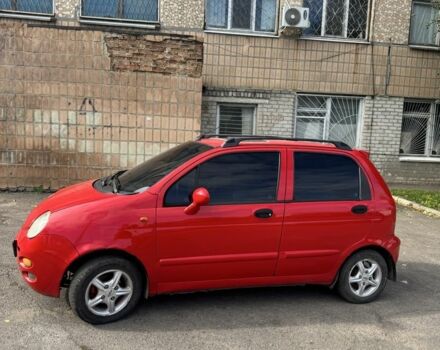 Красный Чери Кью Кью, объемом двигателя 1.1 л и пробегом 150 тыс. км за 2950 $, фото 6 на Automoto.ua