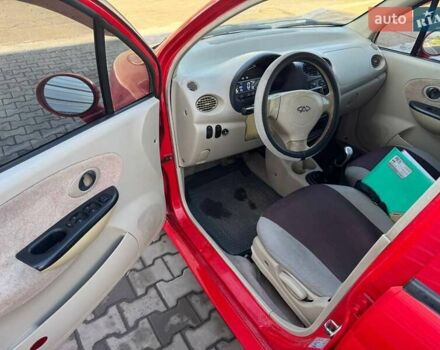 Красный Чери Кью Кью, объемом двигателя 1.08 л и пробегом 132 тыс. км за 2500 $, фото 11 на Automoto.ua