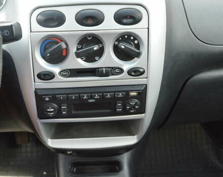 Чери Кью Кью 2013 в Одессе на Automoto.ua Красный Чери Кью Кью, объемом двигателя 1.08 л и пробегом 79 тыс. км за 3300 $, фото 17 на Automoto.ua