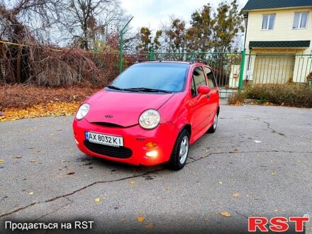 Чері Кью Кью 2008 у Харкові на Automoto.ua Червоний Чері Кью Кью, об'ємом двигуна 1.1 л та пробігом 117 тис. км за 2200 $, фото 1 на Automoto.ua