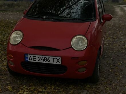 Красный Чери Кью Кью, объемом двигателя 1.1 л и пробегом 64 тыс. км за 2300 $, фото 1 на Automoto.ua