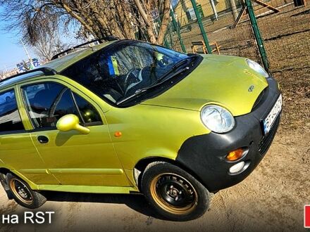 Чери Кью Кью 2008 в Херсоне на Automoto.ua Чери Кью Кью, объемом двигателя 1.1 л и пробегом 150 тыс. км за 1500 $, фото 1 на Automoto.ua