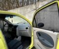 Желтый Чери Кью Кью, объемом двигателя 1.1 л и пробегом 128 тыс. км за 1300 $, фото 5 на Automoto.ua