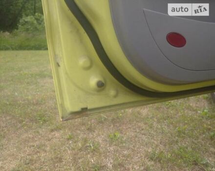 Желтый Чери Кью Кью, объемом двигателя 1.1 л и пробегом 93 тыс. км за 2450 $, фото 8 на Automoto.ua