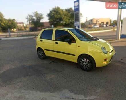 Жовтий Чері Кью Кью, об'ємом двигуна 1.08 л та пробігом 179 тис. км за 1750 $, фото 1 на Automoto.ua