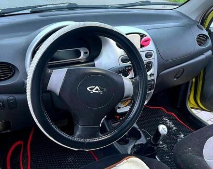 Жовтий Чері Кью Кью, об'ємом двигуна 1.1 л та пробігом 66 тис. км за 2000 $, фото 6 на Automoto.ua