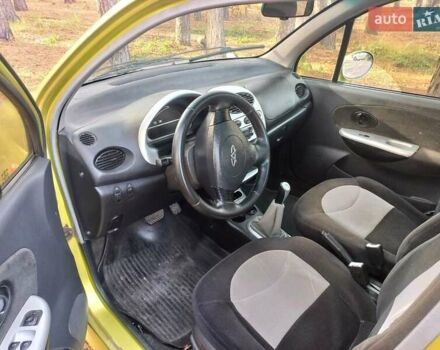 Жовтий Чері Кью Кью, об'ємом двигуна 1.08 л та пробігом 150 тис. км за 1500 $, фото 20 на Automoto.ua