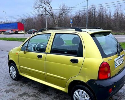 Жовтий Чері Кью Кью, об'ємом двигуна 1.1 л та пробігом 66 тис. км за 2000 $, фото 3 на Automoto.ua