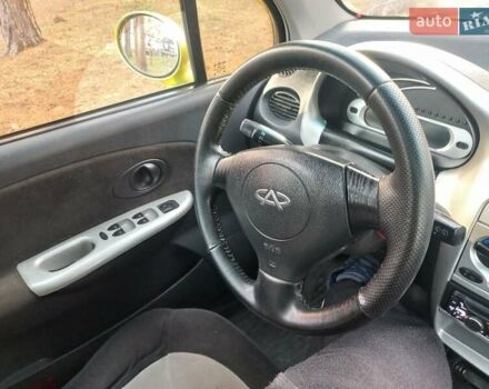 Жовтий Чері Кью Кью, об'ємом двигуна 1.08 л та пробігом 150 тис. км за 1500 $, фото 33 на Automoto.ua