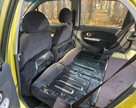 Желтый Чери Кью Кью, объемом двигателя 1.1 л и пробегом 150 тыс. км за 1500 $, фото 11 на Automoto.ua