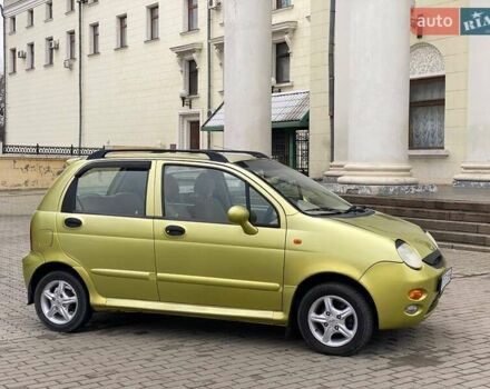 Жовтий Чері Кью Кью, об'ємом двигуна 1.08 л та пробігом 148 тис. км за 1750 $, фото 1 на Automoto.ua
