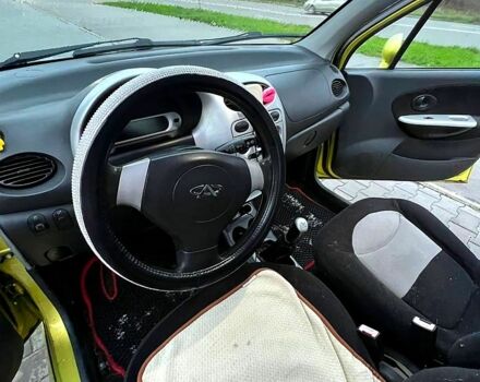 Жовтий Чері Кью Кью, об'ємом двигуна 1.1 л та пробігом 66 тис. км за 2000 $, фото 8 на Automoto.ua