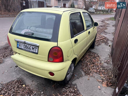 Желтый Чери Кью Кью, объемом двигателя 1.1 л и пробегом 80 тыс. км за 800 $, фото 1 на Automoto.ua