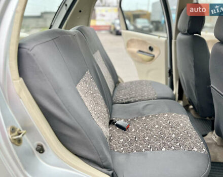 Серый Чери Кью Кью, объемом двигателя 1.08 л и пробегом 62 тыс. км за 2000 $, фото 12 на Automoto.ua