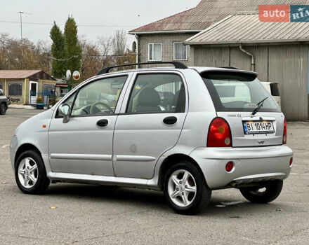 Серый Чери Кью Кью, объемом двигателя 1.08 л и пробегом 62 тыс. км за 2000 $, фото 6 на Automoto.ua