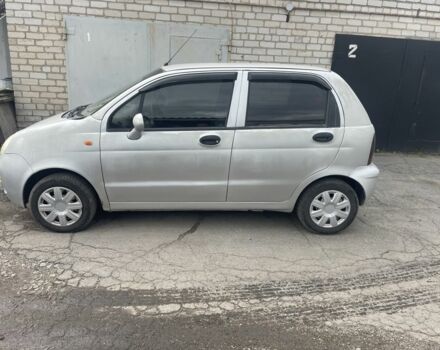 Сірий Чері Кью Кью, об'ємом двигуна 1.1 л та пробігом 100 тис. км за 2300 $, фото 1 на Automoto.ua