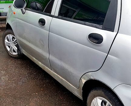 Серый Чери Кью Кью, объемом двигателя 1.1 л и пробегом 125 тыс. км за 1499 $, фото 4 на Automoto.ua