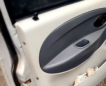 Серый Чери Кью Кью, объемом двигателя 1.1 л и пробегом 125 тыс. км за 1499 $, фото 5 на Automoto.ua