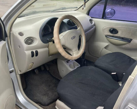 Серый Чери Кью Кью, объемом двигателя 1.1 л и пробегом 300 тыс. км за 1100 $, фото 3 на Automoto.ua