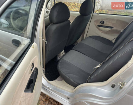 Чері Кью Кью 2011 у Прилуках на Automoto.ua Сірий Чері Кью Кью, об'ємом двигуна 1.08 л та пробігом 120 тис. км за 1999 $, фото 5 на Automoto.ua