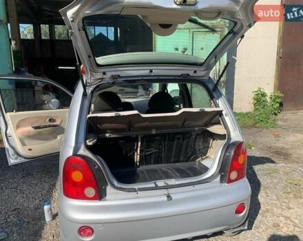 Серый Чери Кью Кью, объемом двигателя 1.08 л и пробегом 137 тыс. км за 2000 $, фото 4 на Automoto.ua